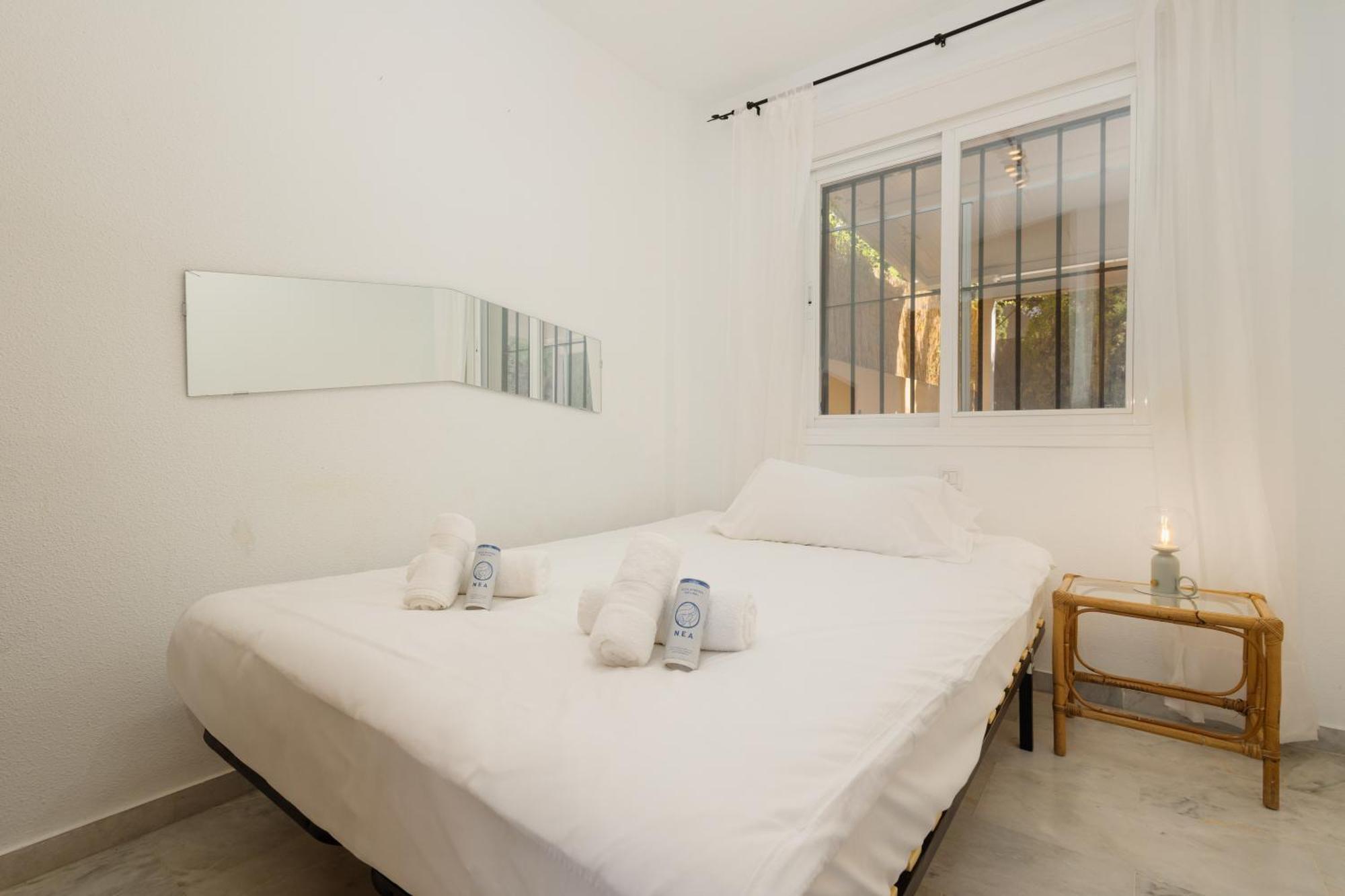 Beautiful Townhouse Walking Distance To The Beach In Costabella, Марбеля Екстериор снимка