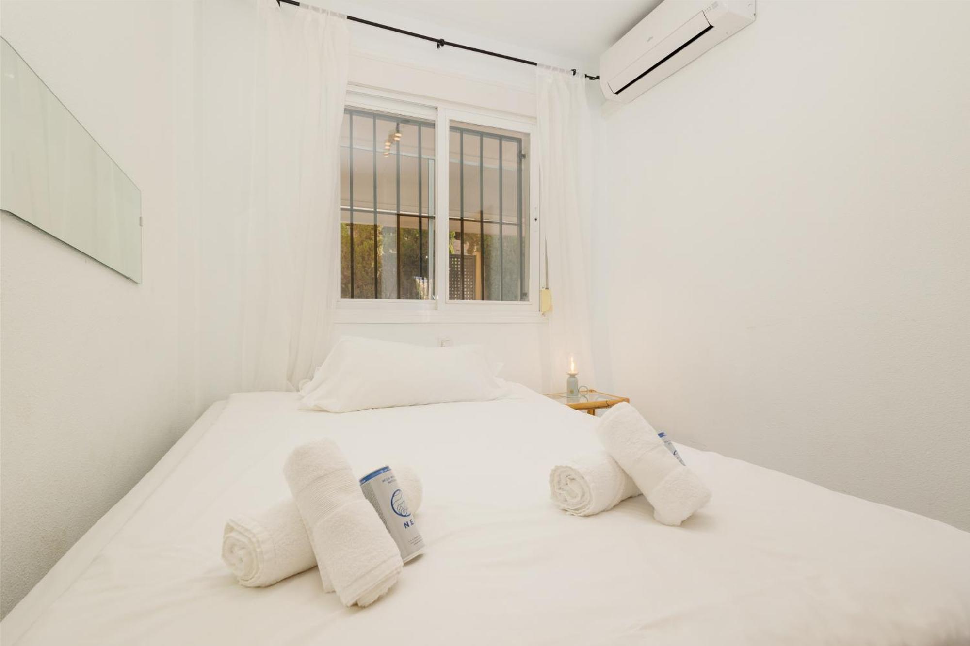 Beautiful Townhouse Walking Distance To The Beach In Costabella, Марбеля Екстериор снимка