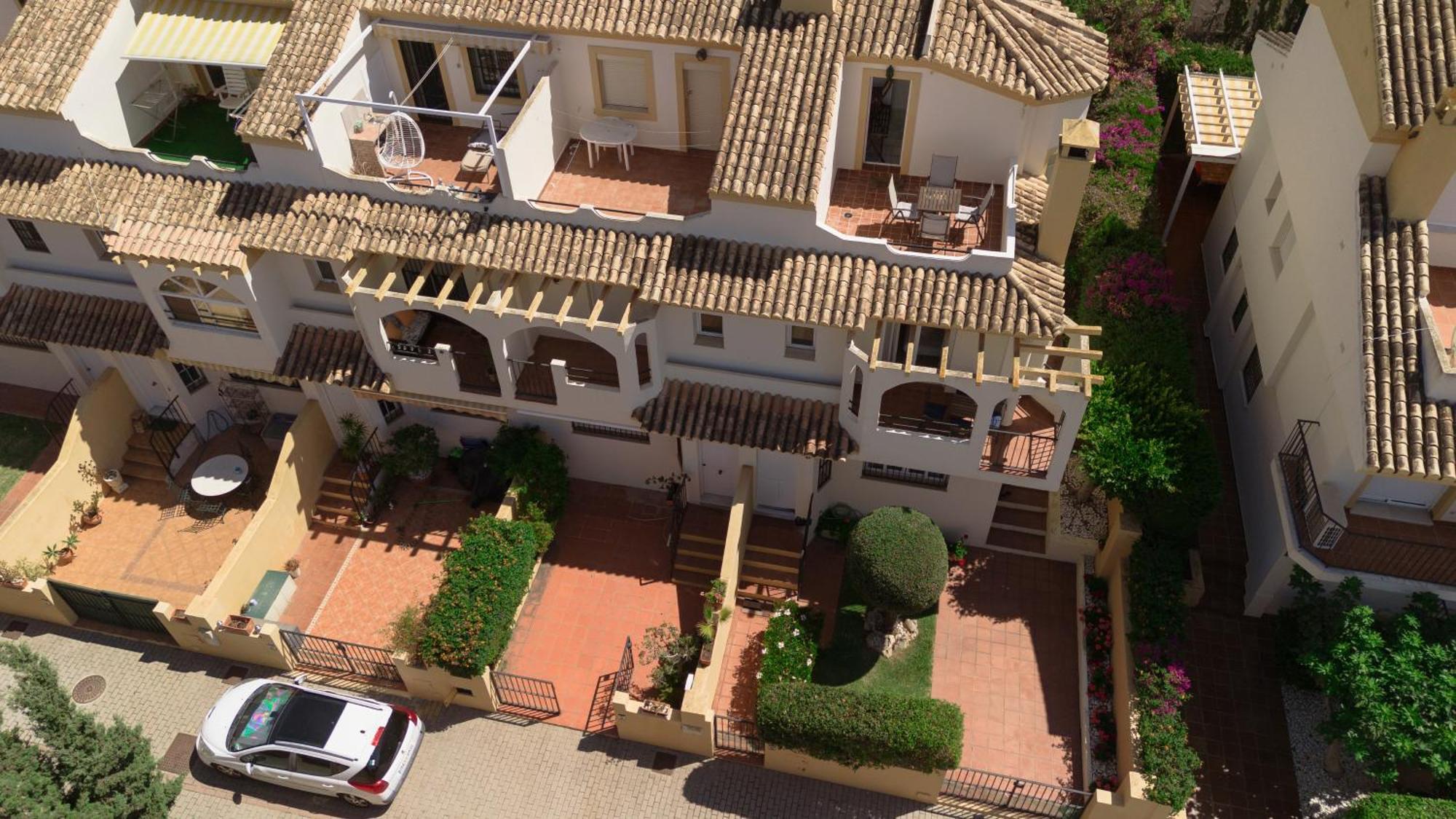 Beautiful Townhouse Walking Distance To The Beach In Costabella, Марбеля Екстериор снимка